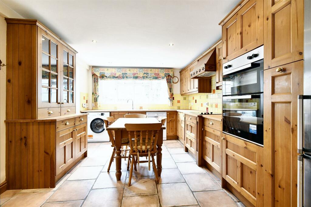 Additional image 5 of Ashorne, Warwick