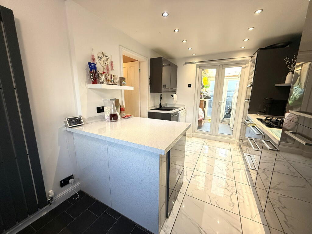 Additional image 7 of Faultlands Close, Nuneaton, CV11 4SL