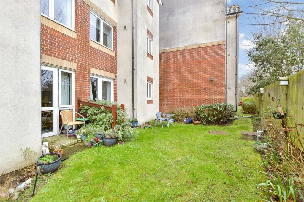 Additional image 12 of East Street, Hythe, Kent