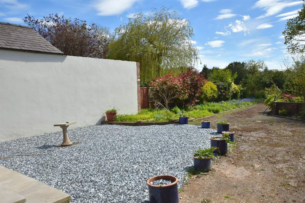 Additional image 23 of Middlewich Road, Holmes Chapel