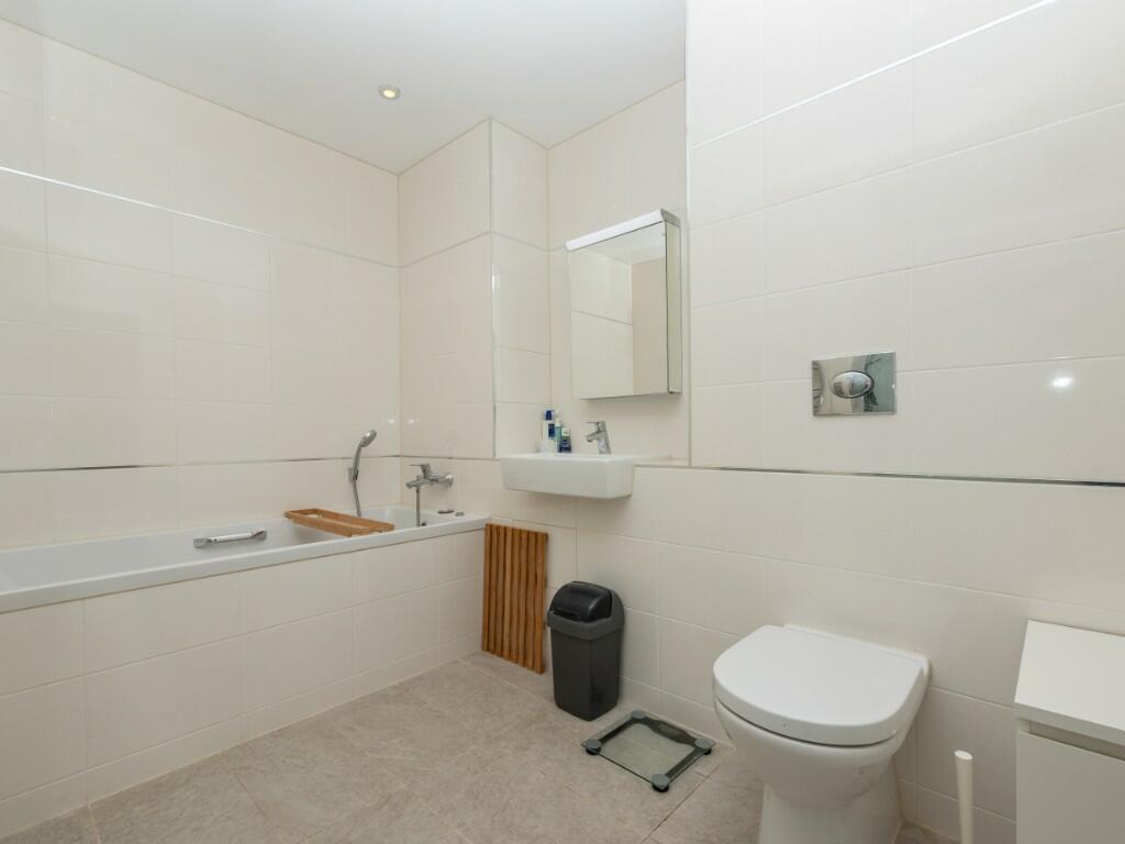 Additional image 7 of Henley Hall, Kenilworth Road, Leamington Spa, Warwickshire, CV32