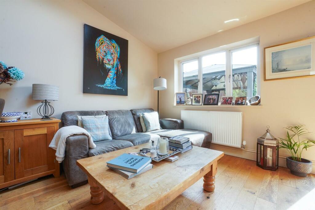 Additional image 7 of Banbury Road, Stratford-upon-Avon