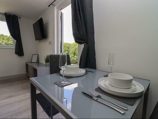 Additional image 36 of Castle Road, Hartshill, Nuneaton, CV10 0SG