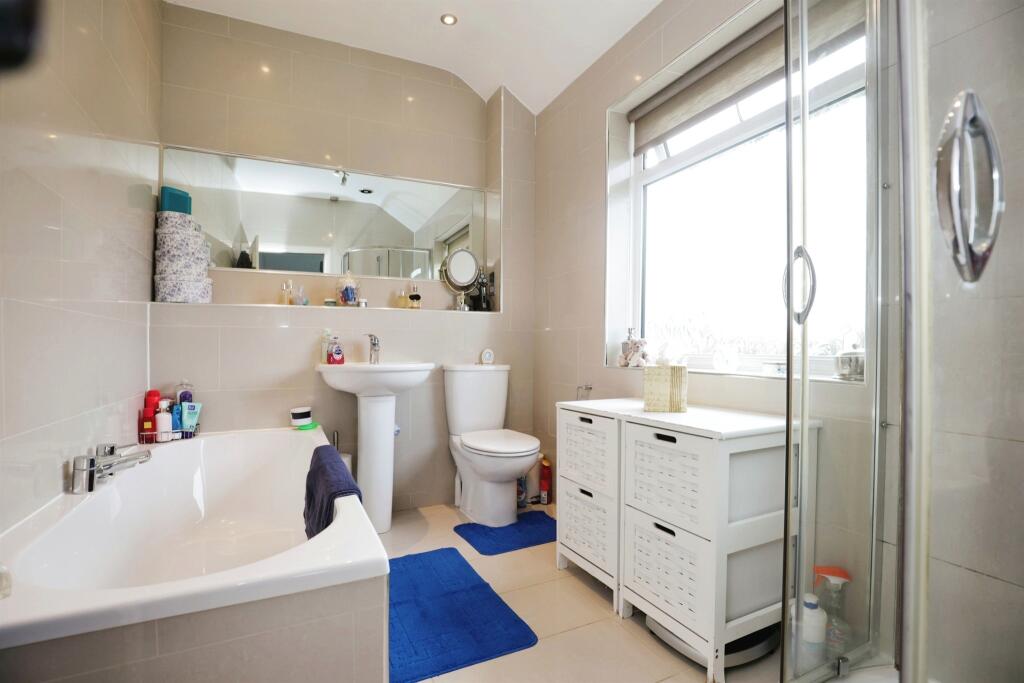 Additional image 8 of South Parade, Harbury, Leamington Spa