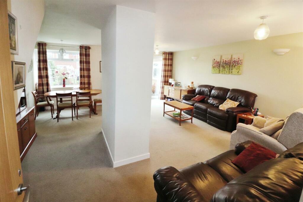 Additional image 3 of Henley Cl, Nuneaton