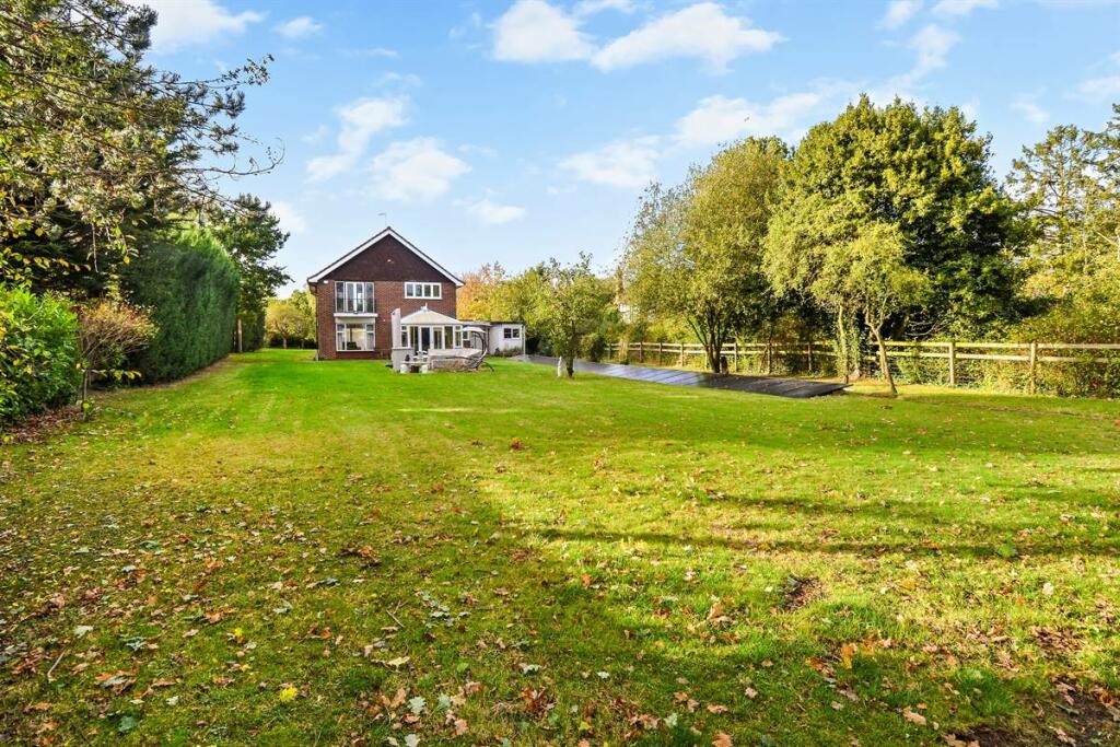 Additional image 3 of Chestfield Road, Chestfield, Whitstable