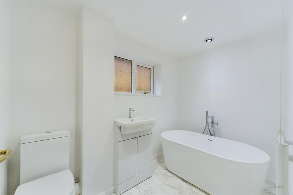 Additional image 10 of Askew Grove, Repton