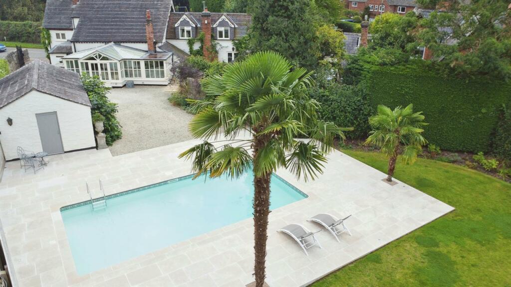 Additional image 4 of Main Street, Congerstone