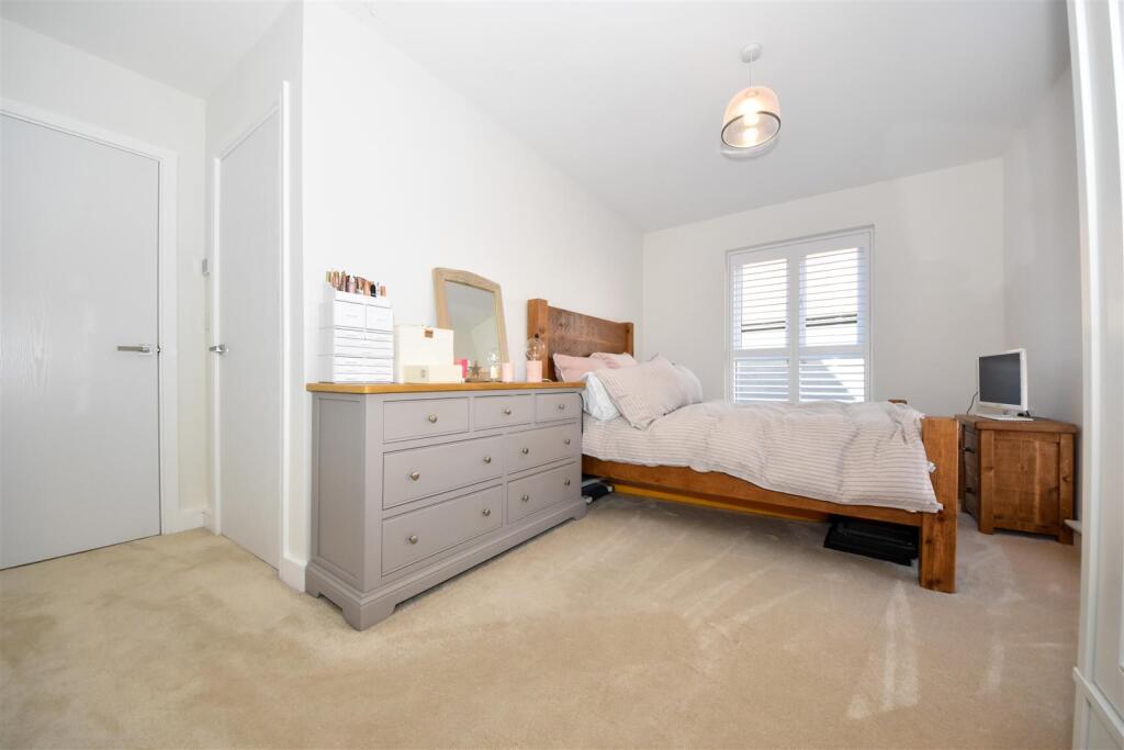 Additional image 5 of John Sugar Way, Warwick