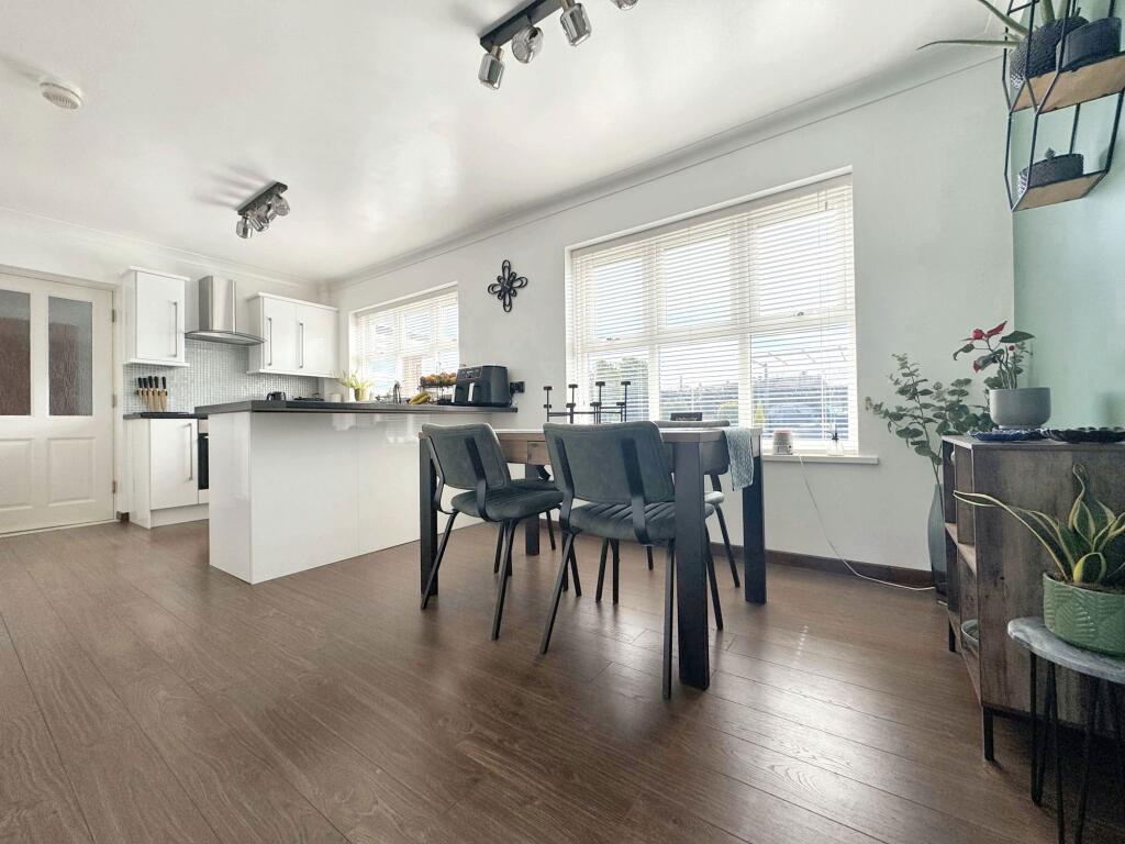 Additional image 3 of Crossgate Road, Hetton-le-Hole, Houghton Le Spring, Tyne and Wear, DH5 0EN