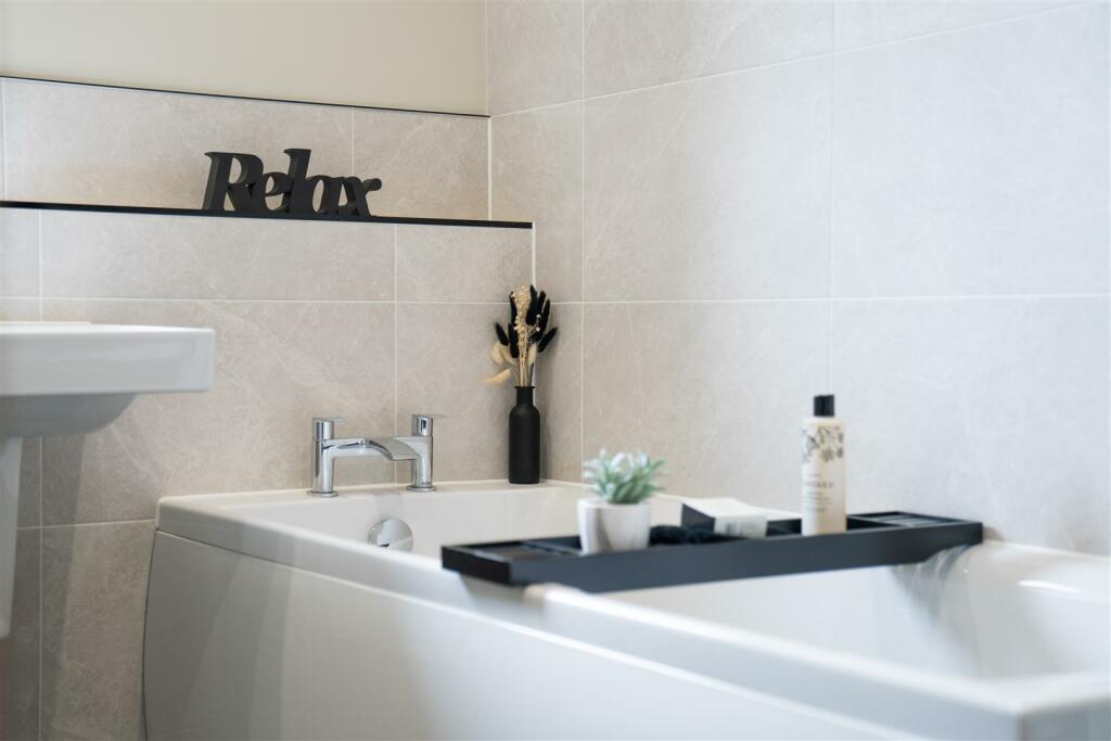 Additional image 6 of The Langley, Plot 12, Bentley Walk, Tansley, Matlock, DE4 5HQ