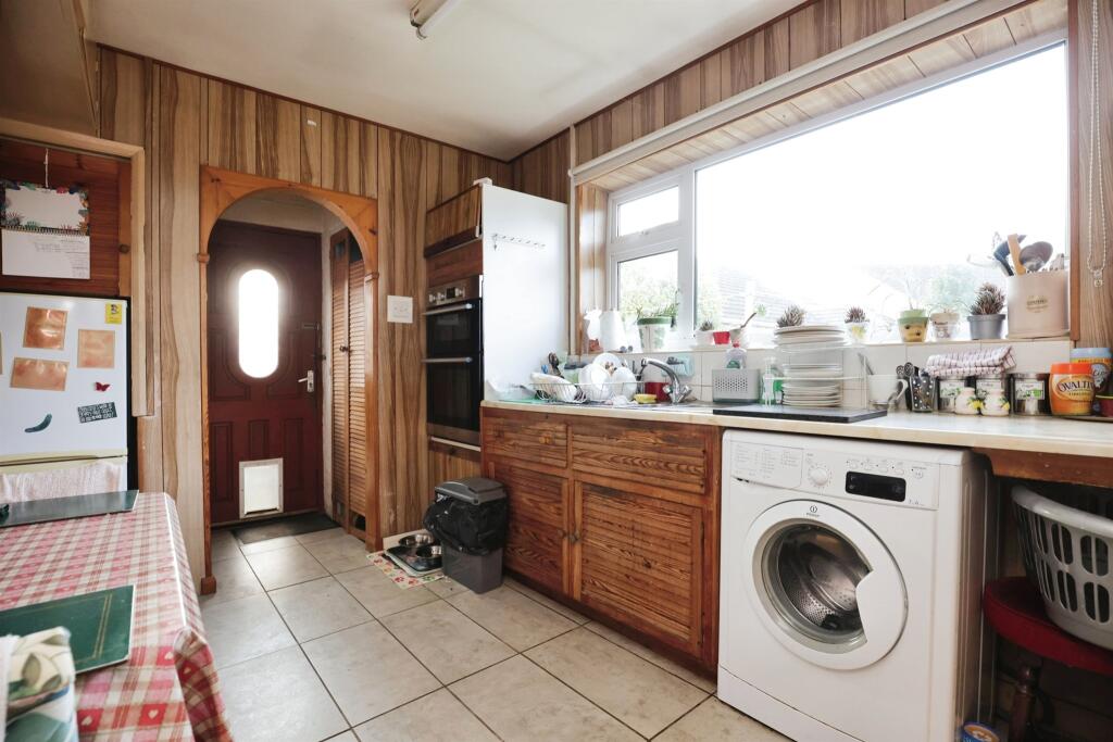 Additional image 5 of Loverock Crescent, RUGBY