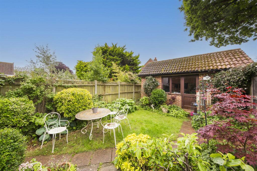 Additional image 26 of Southfleet Avenue, Longfield