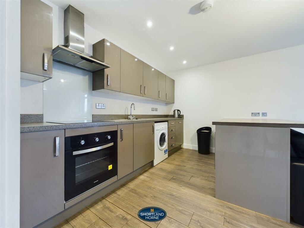 Additional image 5 of Queens House, Queens Road, City Centre