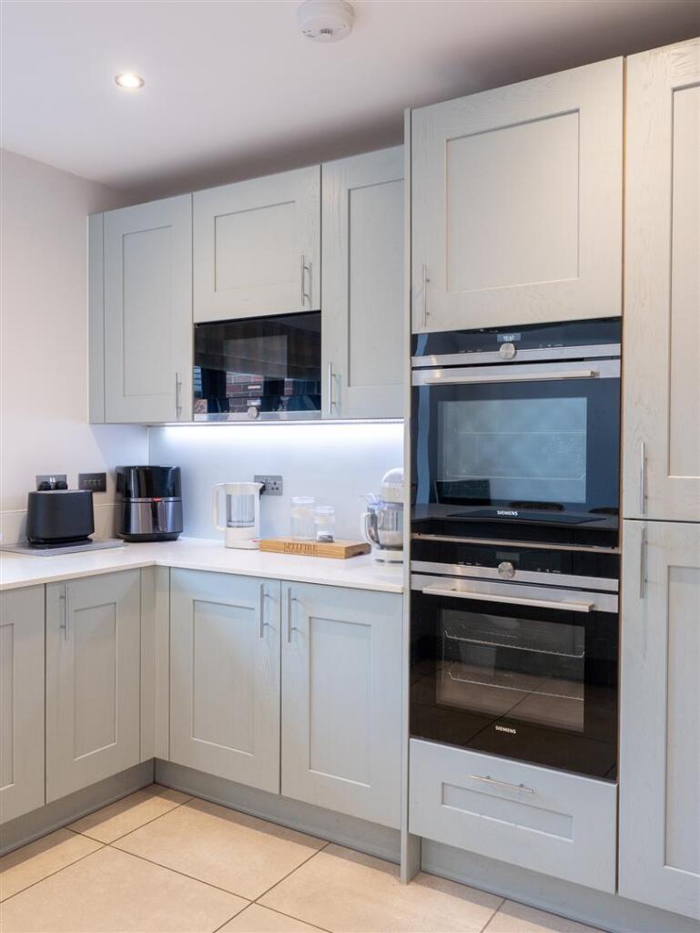 Additional image 12 of Elmdon Close, Snitterfield, Stratford-upon-Avon