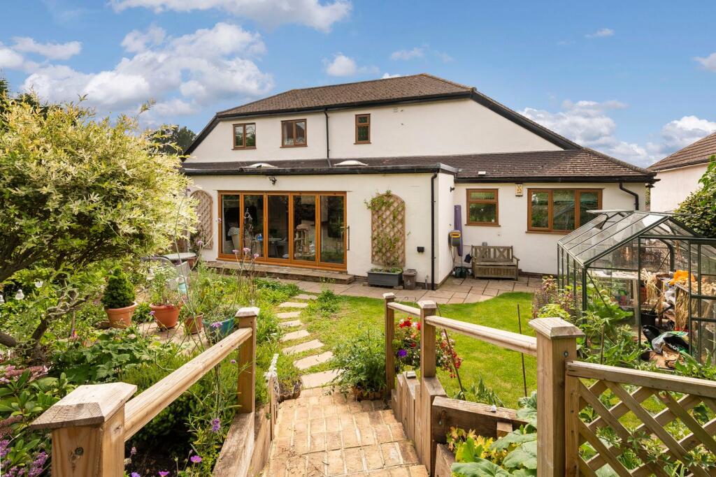 Additional image 20 of Merewood Road, Barnehurst, DA7