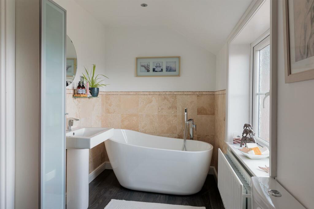 Additional image 23 of Lavender Cottage, Barthomley, Cheshire