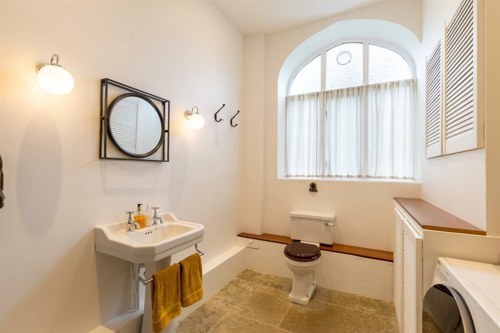 Additional image 19 of 2 Abbots Barn, Vale Royal Drive, Whitegate, Northwich