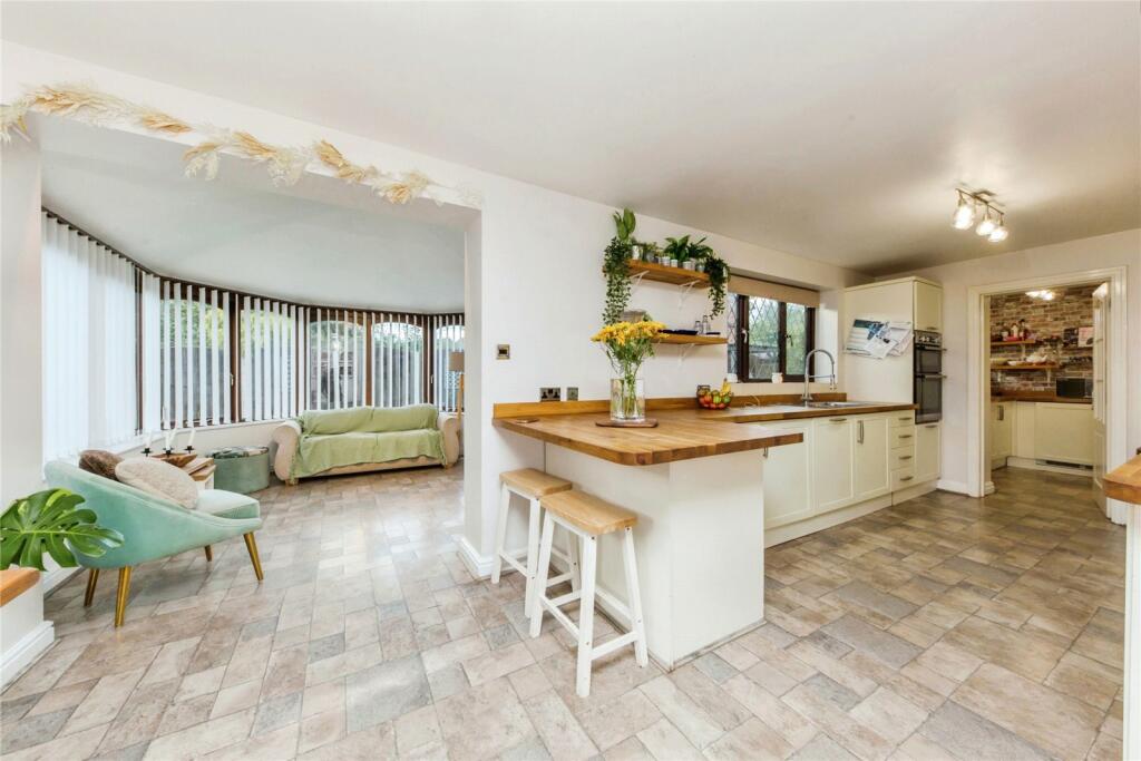 Additional image 4 of Renaissance Way, Crewe, Cheshire, CW1