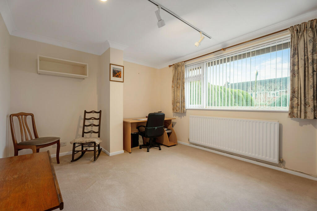 Additional image 14 of Queens Close, Harbury, Warwickshire CV33 9JJ