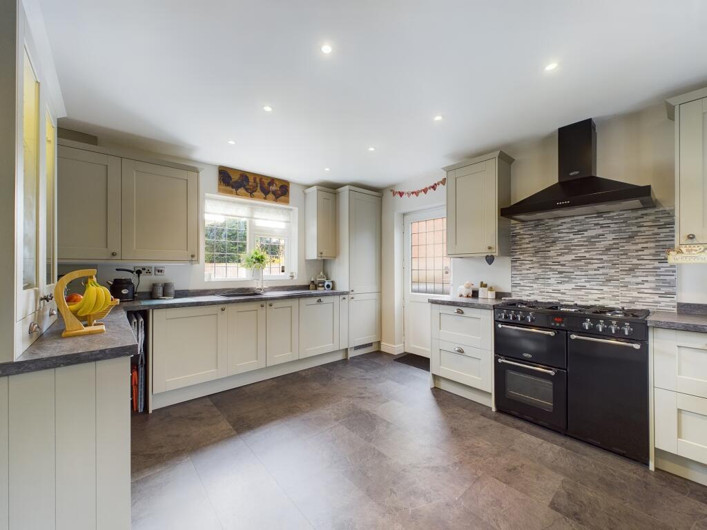 Additional image 7 of Yew Tree Lane, Thulston