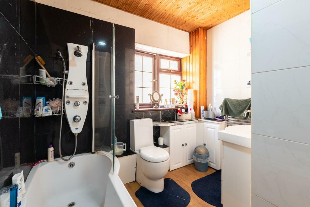 Additional image 20 of Lillington Road, Leamington Spa