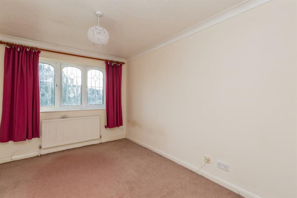 Additional image 10 of Penshurst Close, New Barn