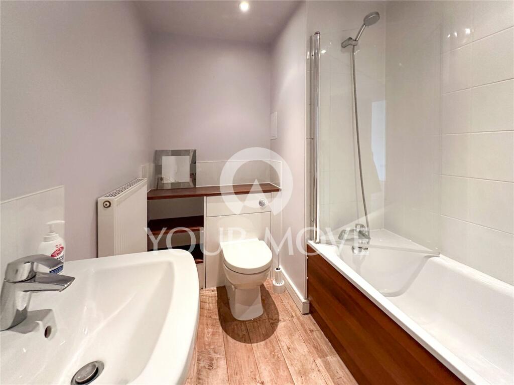 Additional image 10 of Redwing Crescent, Waterstone Way, Greenhithe, Kent, DA9