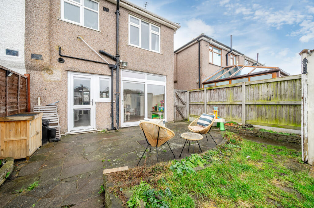 Additional image 12 of Keith Avenue, Sutton At Hone, Dartford, Kent, DA4