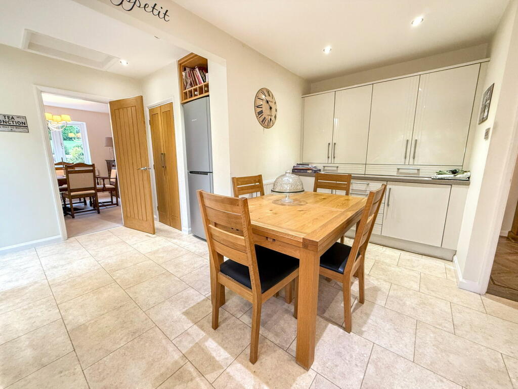 Additional image 10 of Atherstone Road, Hartshill, Nuneaton, CV10 0SP