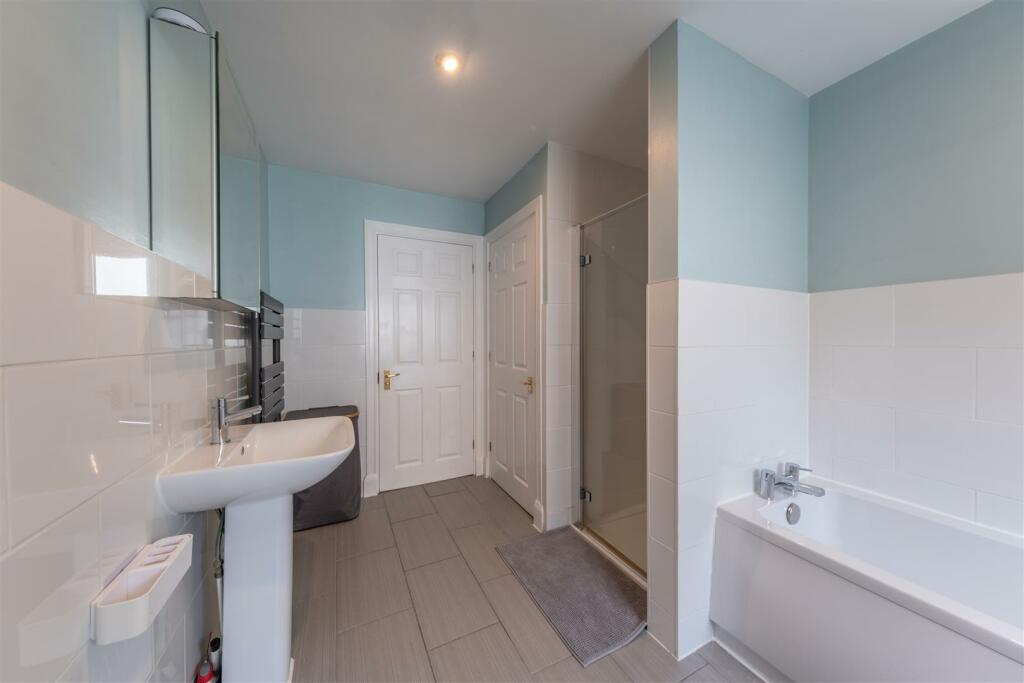 Additional image 35 of St. Johns Way, Sandiway, Cheshire