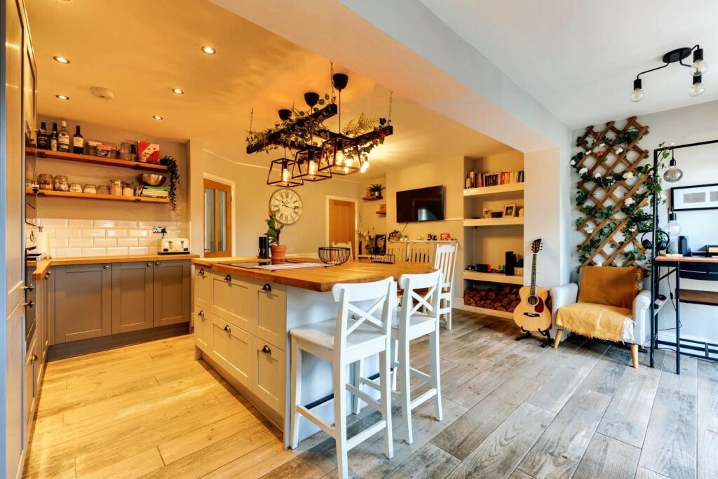 Additional image 5 of Aldermans Green Road, Coventry