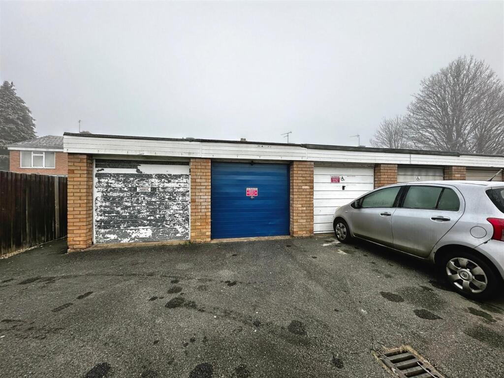 Additional image 15 of Watersfield Gardens, Leamington Spa