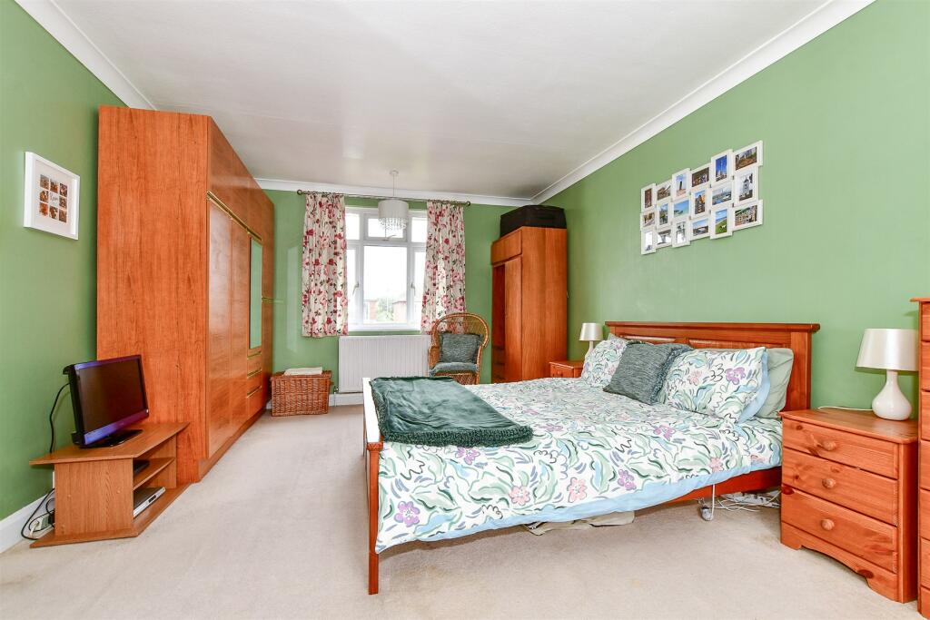 Additional image 8 of Kings Avenue, Birchington, Kent