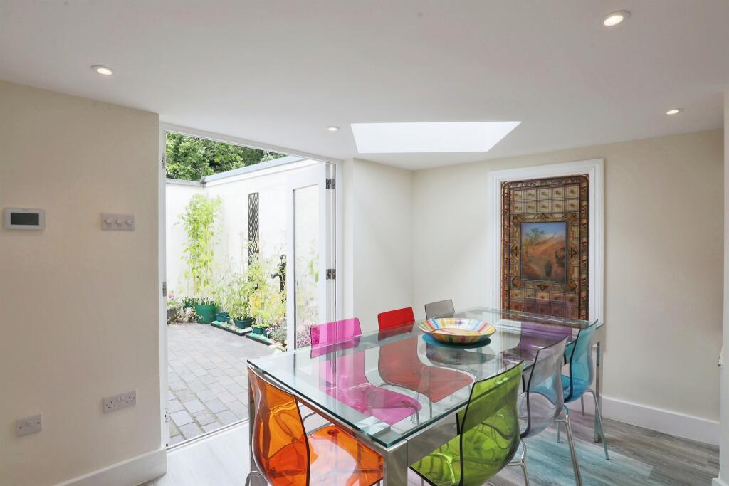 Additional image 7 of Chapel Street, Wellesbourne, Warwick