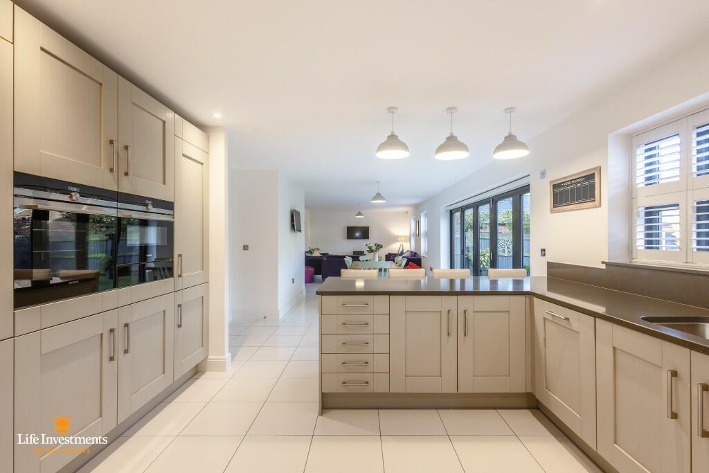 Additional image 79 of Coombe Road, Rugby, Warwickshire, CV23