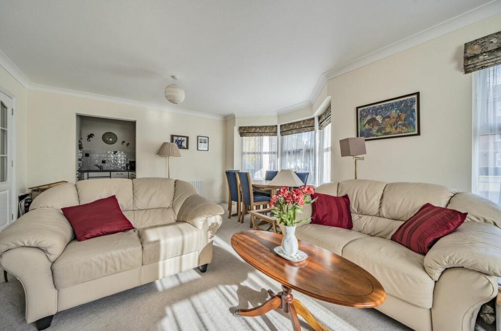 Additional image 11 of Streeton House, Lime Tree Village, Cawston, Rugby, Warwickshire CV22 7SB