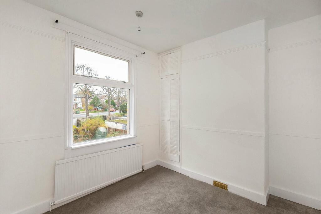 Additional image 9 of Park Crescent, Erith, DA8