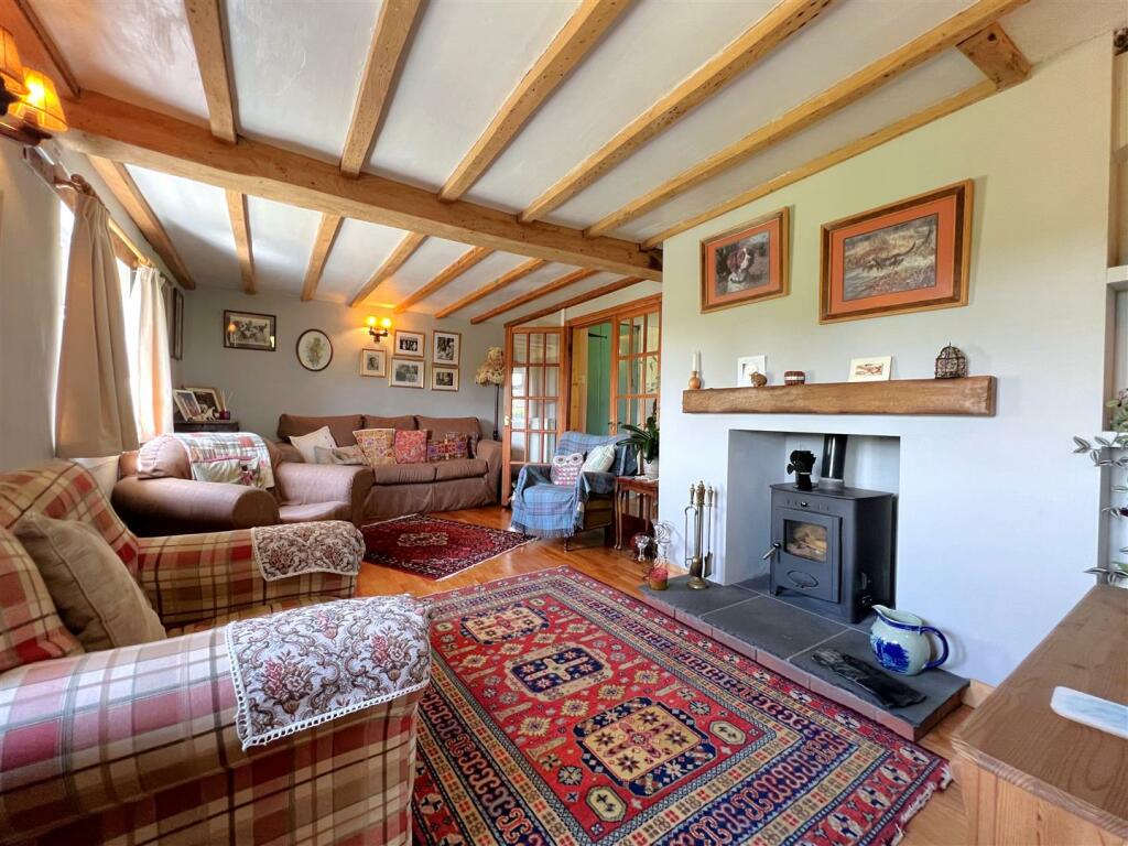 Additional image 17 of The Green, Chesterton, Leamington Spa