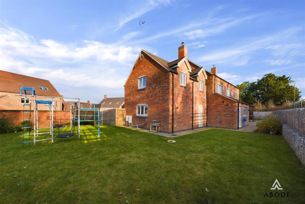 Additional image 43 of Chestnut Close, Stubby Lane, Draycott-In-The-Clay