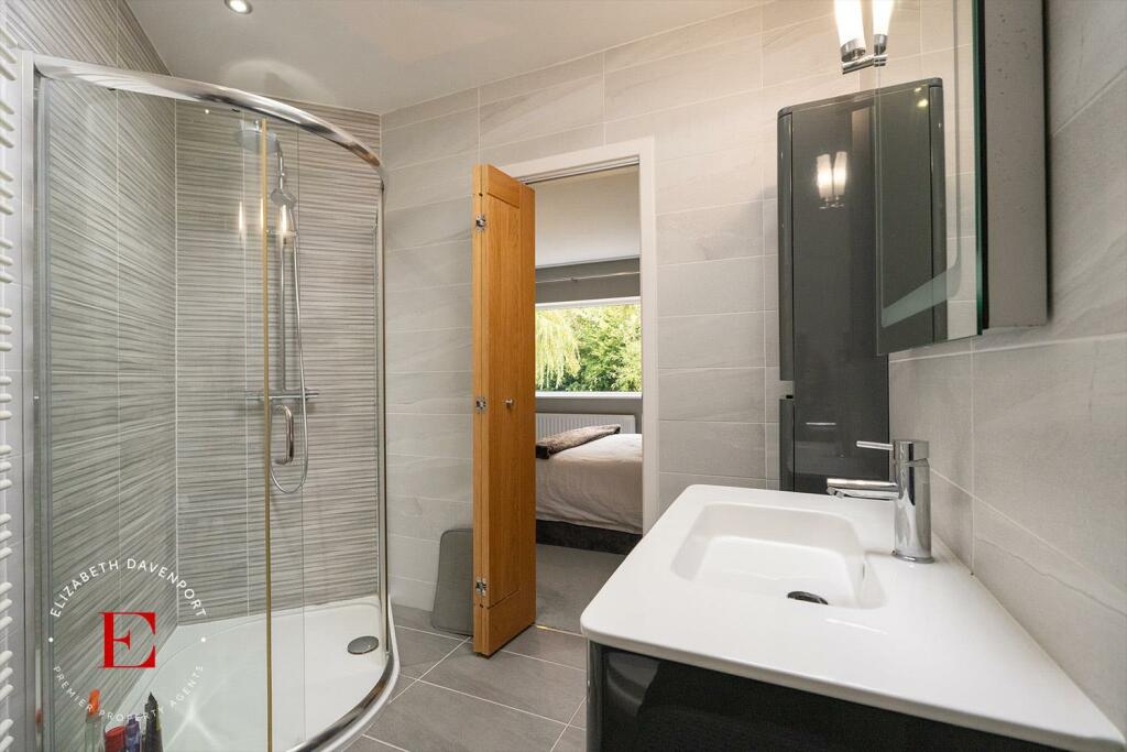 Additional image 7 of Leagh Close, Kenilworth