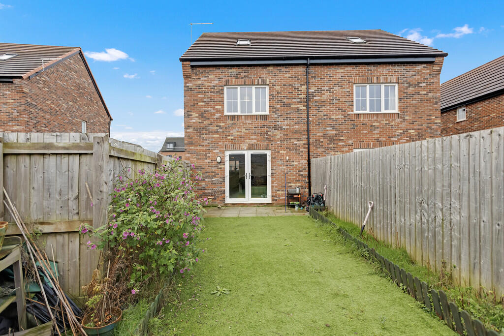 Additional image 20 of Angus Court, Winsford