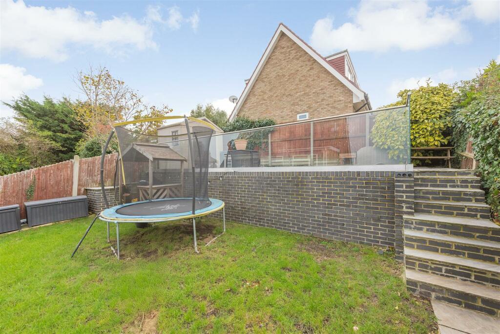 Additional image 18 of Shearwater Avenue, Whitstable