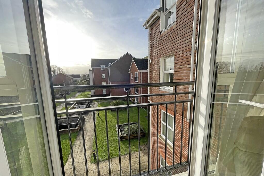 Additional image 5 of Birch Meadow Close, Warwick