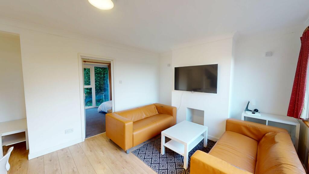 Additional image 9 of Mayorswell Close (L) 2 WEEKS RENT FREE 25/26, ,