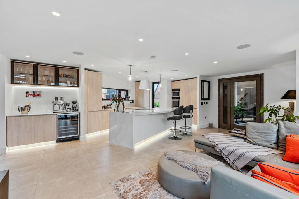 Additional image 13 of Bilton Fields Farm Lane, Rugby, CV22