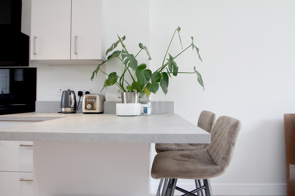 Additional image 7 of Birmingham Road, Stoneleigh, CV8