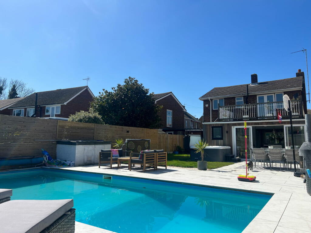 Additional image 14 of Epple Road, Birchington, CT7 9AX