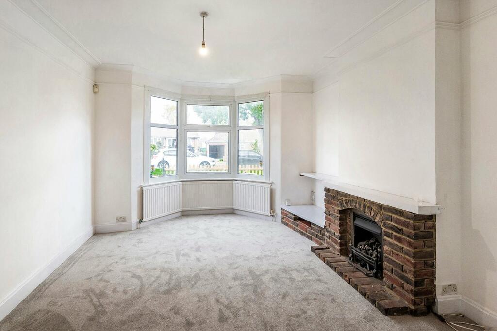 Additional image 2 of Park Crescent, Erith, DA8