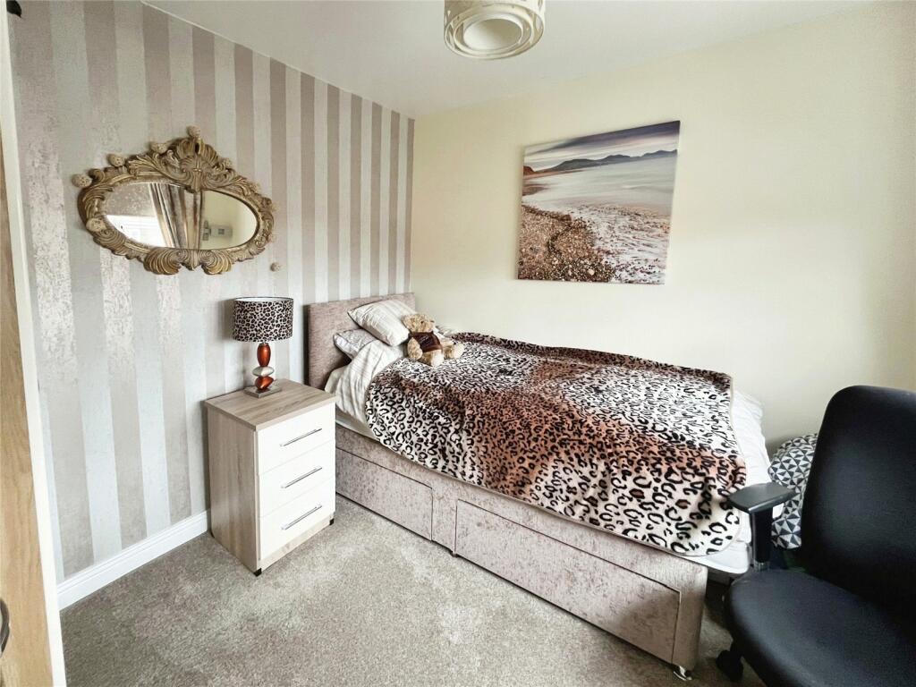 Additional image 18 of Hatters Court, Bedworth, Warwickshire, CV12